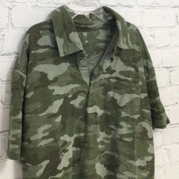 Gap size XL Boys Camouflage Collar Short Sleeve Top - Picture 3 of 5